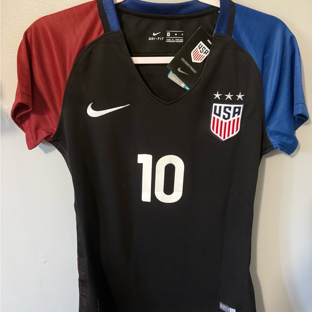 Nike Women’s USWNT 2016 Carli Lloyd Jersey